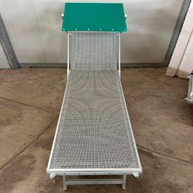 Lettino alluminio 3 pos. con cordino seminuovo colore retato bianco/blu tettino verde.